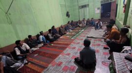 Polemik dana desa kampung terlis meruncing, setelah penolakan program pemberdayaan di tolak, lebih setengah dari masyarakatnya mengajukan surat kebersamaan ( mosi tidak percaya) atas kepemimpinan kepala desanya, (15/07/25)