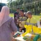 Caption : Nampak warga masyarakat yang berada di sekitar Kantor PTPN IV Regional 6 Kso Langsa, antusias dalam kegiatan pasar beras murah yang digelar PTPN IV Regional 6 (18/07/25)