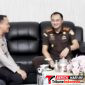 Pertemuan Antara Kejari Bitung, Erwin Widihantono, S.H., M.H., bersama Kapolres Bitung, AKBP Arie Sulistyo Nugroho, S.I.K., M.H., dikantor Kejari Bitung. (Ft. Ist)