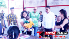‎Wali Kota Bitung, Hengky Honandar, S.E., Saat Turun Lapangan memantau langsung pelaksanaan Posyandu Integrasi Layanan Primer ILP (Ft.Ist)