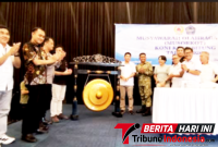 ‎Kejari Bitung, Erwin Widihantono, S.H., M.H. saat menghadiri Musyawarah Olahraga Kota (MUSORKOT) KONI Kota Bitung di Fave Hotel. (Ft.ist)
