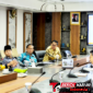 ‎Walikot Bitung, Hengky Honandar, S.E, saat diruang Rapat, Biro Perencanaan Kementerian Kelautan dan Perikanan. (Ft. Ist)