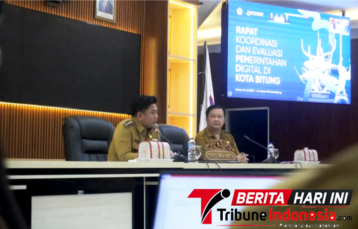 ‎Wakil Walikota Bitung, Randito Maringka, S.Sos, Dan Kepala Dinas Komunikasi dan Informatika (Kominfo) Kota Bitung, Altin Abraham Tumengkol, S.IP. M.Si., (Ft. Ist)
‎
‎