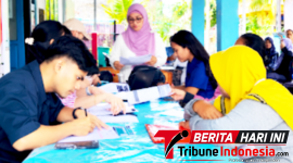 ‎Hari terakhir kegiatan sosialisasi dan pendaftaran warga undocumented stateless di Kantor Kelurahan Wangurer. (Ft. talia)
‎