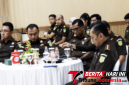 ‎Kejari Bitung, Erwin Widihantono, S.H., M.H., (tengah), saat menghadiri Focus Group Discussion (FGD) di Aula Kejati Sulut. (Dok. Istimewa)