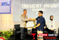 ‎Kapolres Bitung AKBP Arie Sulistyo Nugroho, S.H., S.I.K., M.H. saat menerima 
‎Penghargaan Treasury Award KPPN. (Dok. Istimewa)
‎
