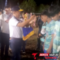 Dankodaeral VIII Laksma TNI Dery Triesananto Suhendi, S.E., M.Tr.Opsla, Memberikan Medali sekaligus Piala Kepada Pemenang. (Ft. talia)
