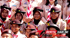 ‎Walikota Bitung, Hengky Honandar S.E, di dampingi Ketua TP PKK Bitung, Ny. Ellen Honandar Sondakh, S.E, dan Sekot Bitung Ir. Ignatius Rudy Theno, S.T., M.T., M.A.P (Ft. talia)