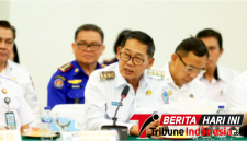 Walikota Bitung Hengky Honandar S.E, saat mengikuti Rapat Koordinasi (Rakor) Penanganan Karhutla tingkat Provinsi Sulawesi Utara. (Dok. Istimewa)