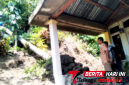 Lurah Makawidey, Christovol Matualatupauw, S.T., bersama dua staf kelurahan turun kelokasi kejadian.(Dok.Istimewa)
‎