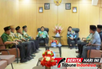 Wali Kota Bitung, Hengky Honandar, S.E, saat menerima audiensi bersama Pengurus Cabang Nahdlatul Ulama (PCNU) Kota Bitung. (Dok. Istimewa)