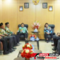 Wali Kota Bitung, Hengky Honandar, S.E, saat menerima audiensi bersama Pengurus Cabang Nahdlatul Ulama (PCNU) Kota Bitung. (Dok. Istimewa)
