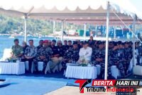 Asisten Administrasi Umum/Asisten III Setda Kota Bitung, Drs. K.W. Benny Lontoh, M.A., menghadiri Acara pelaksanaan Upacara Pelepasan Ekspedisi Rupiah Berdaulat (ERB) Tahun 2026. (Ft. talia)