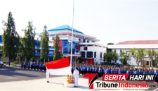 Pelaksanaan upacara bendera Merah Putih di Lapangan Upacara Pemkot Bitung dalam Memperingati HUT Ke-62 Prov. Sulut. (Dok. Istimewa)