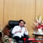 Walikota Bitung, Hengky Honandar, S.E, saat memimpin Rapat Forkopimda dan  Forum Lintas Sektoral. (ft. talia)